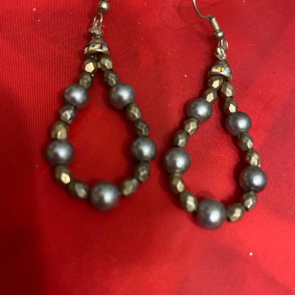 7 earrings for 1 price!! - Picture 3 of 7